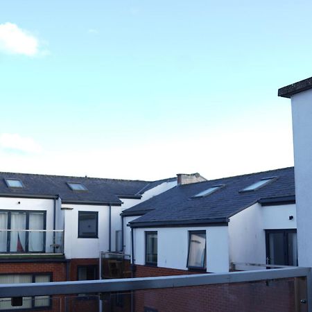Spacious 4Br 4Ba Gated Townhouse With Balconies, Central Jq Бирмингем Экстерьер фото